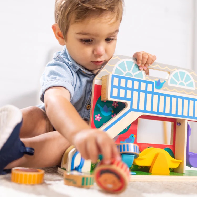 Didáctico de Madera con Ruedas – Melissa & Doug - Imagen 6