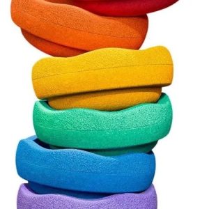 Bloques apilables que estimulan la coordinación y el movimiento.